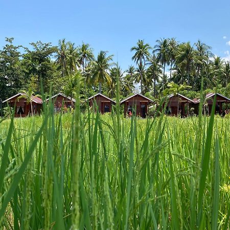 Nuna Bungalows Riung Exterior photo